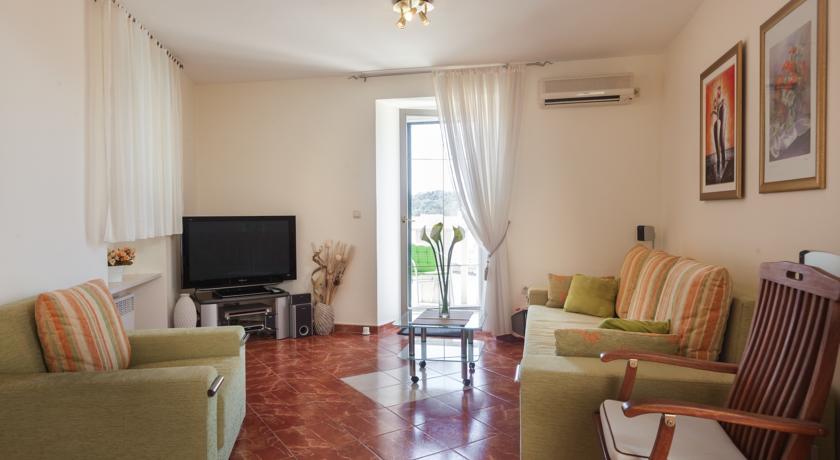 Kalalarga Deluxe- Centre&balcony Apartmán *